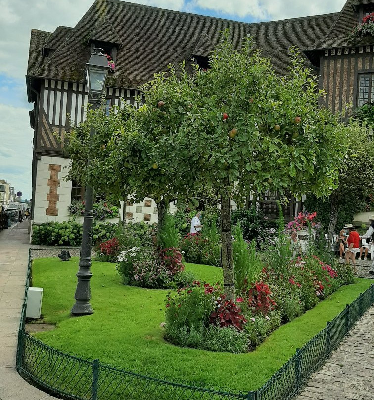 Mairie de Deauville-多维尔必去景点