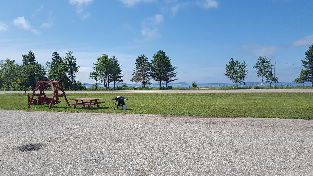 Moose Resort - Extended Vacation主图