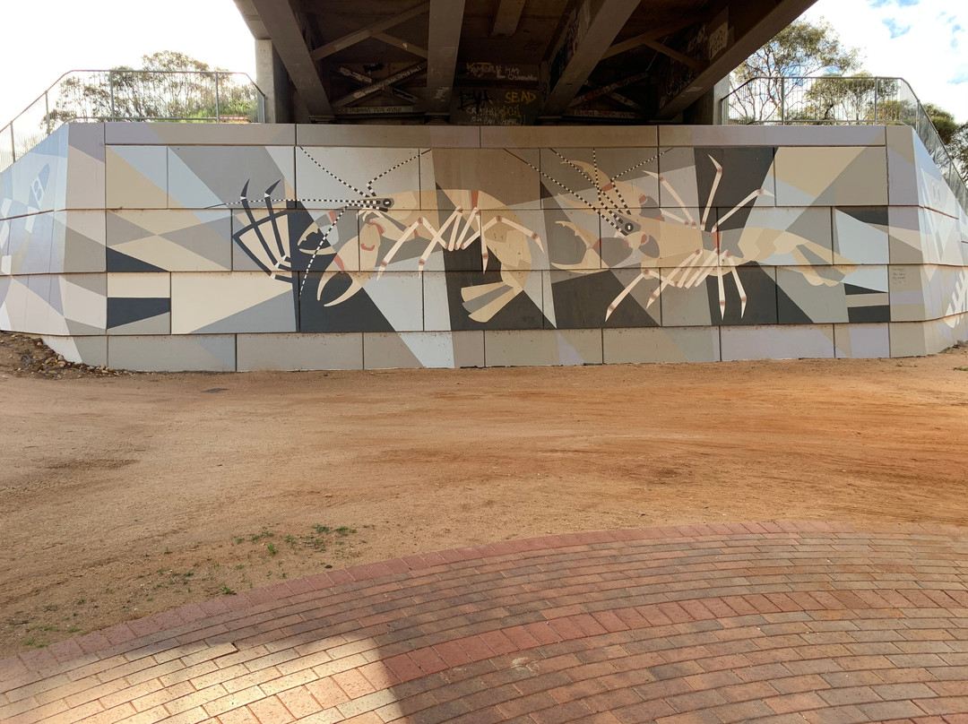 Berri Bridge Mural景点图片
