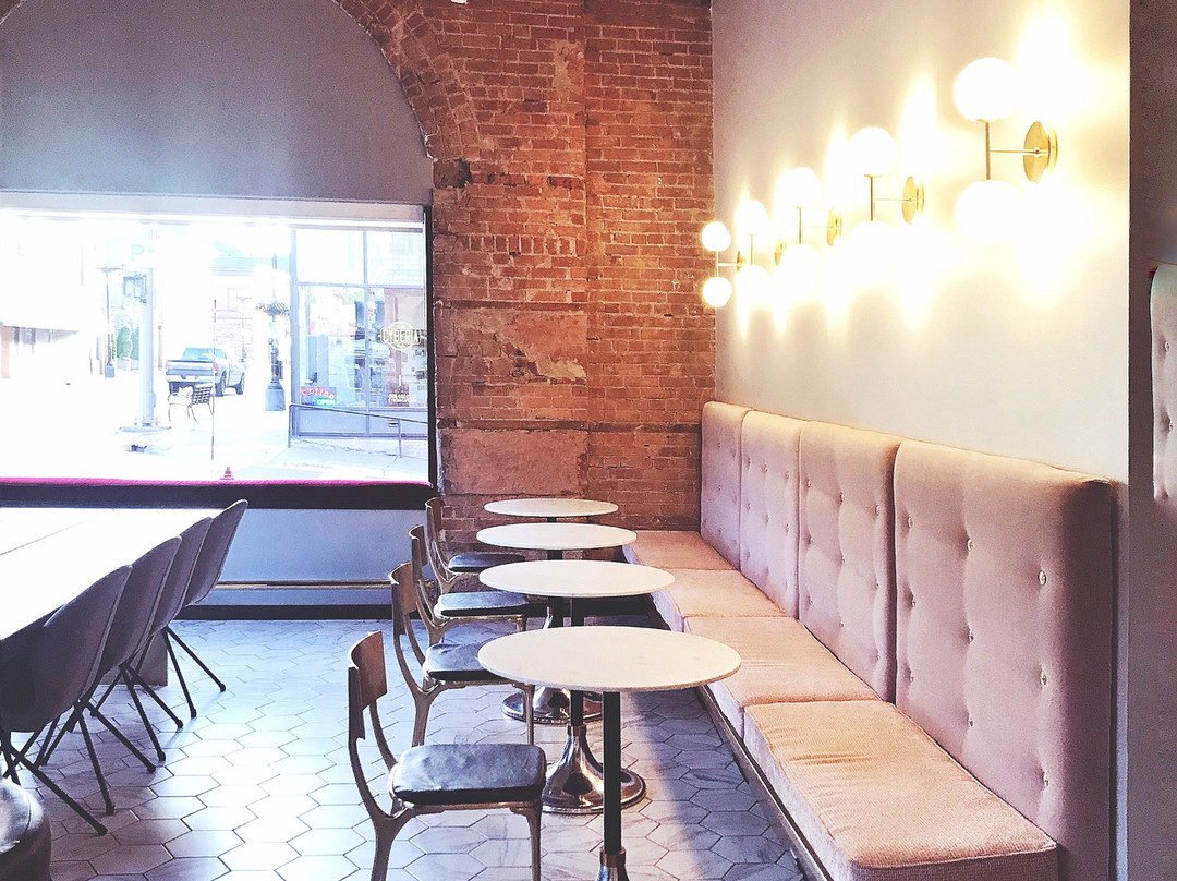 The Vault Hotel主图