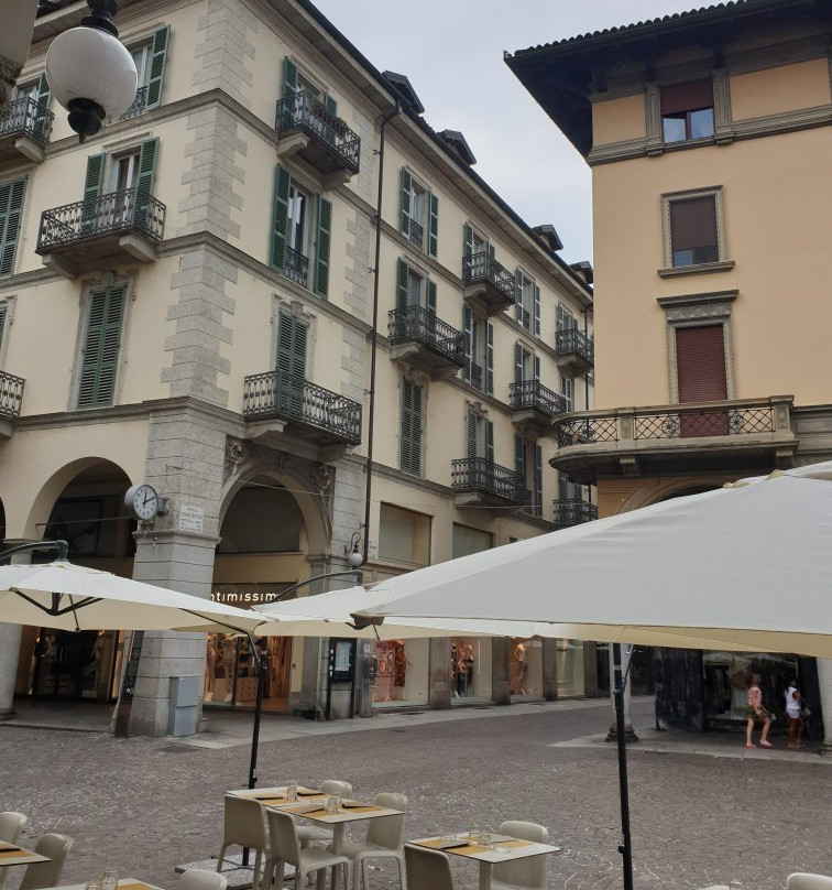 Piazza delle Erbe-诺瓦拉必去景点