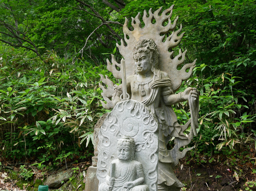 Mt. Osore Sai no Kawara-陆奥市必去景点