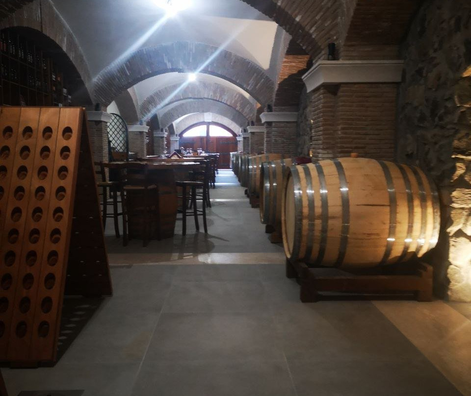 Vini Porto di Mola景点图片