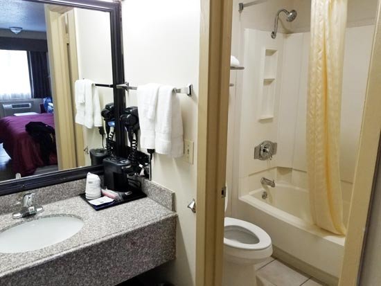 Best Western Inn Of Nacogdoches-浴室