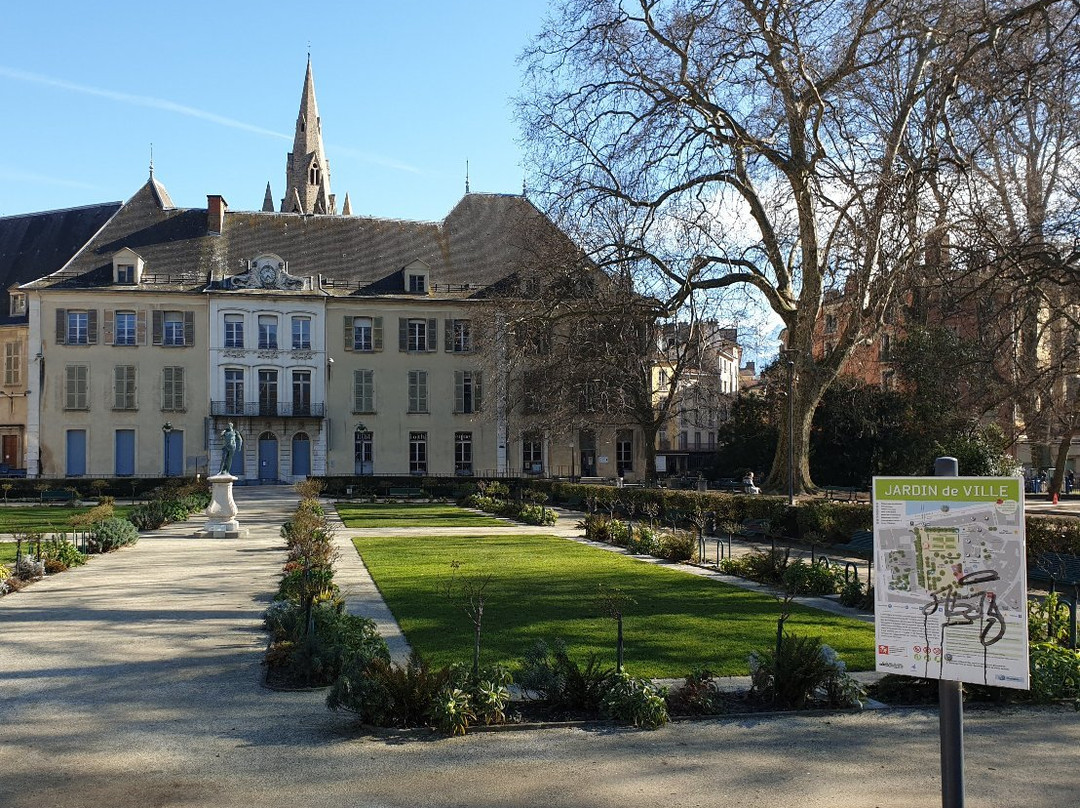 Jardin de Ville景点图片