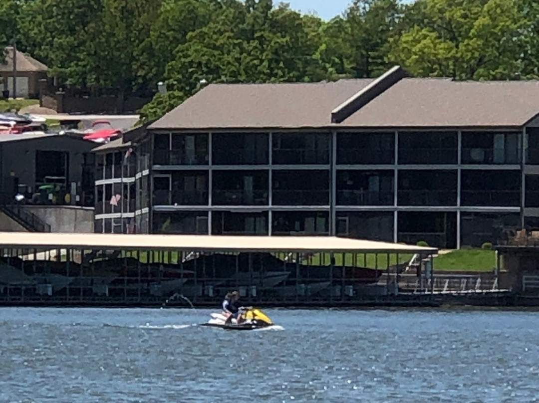 Aqua Toys Rentals-欧塞奇比奇必去景点