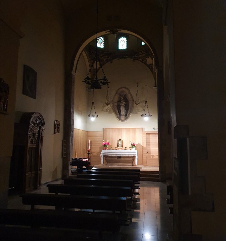 Parroquia de Sant Pere i Santa Reparada景点图片