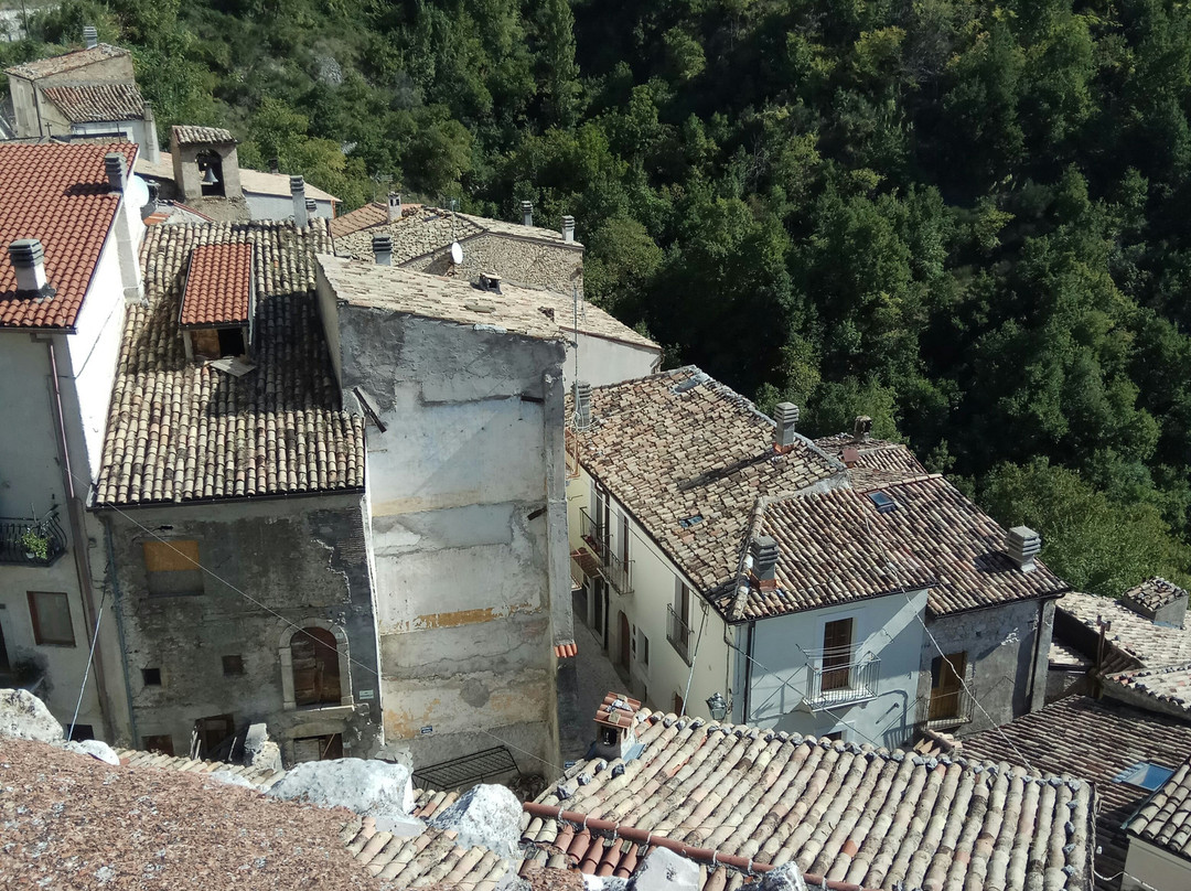 Medieval Village of Pacentro景点图片