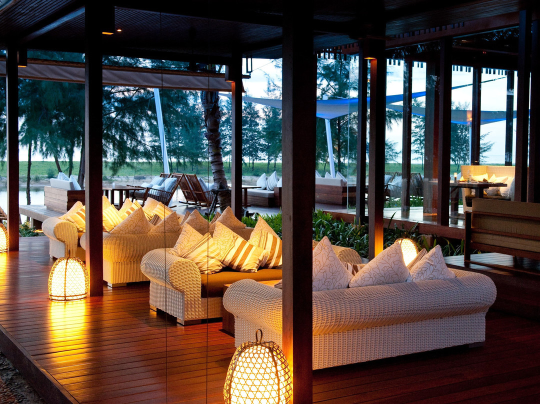 瓦纳卡恩沙滩温泉度假村主图