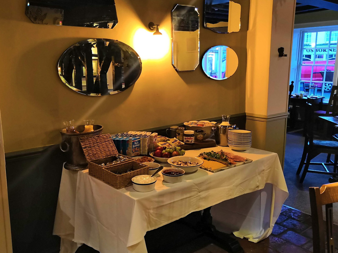 The Angel & Blue Pig Hotel主图