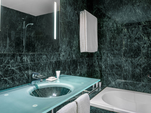 维尔瓦AC酒店主图