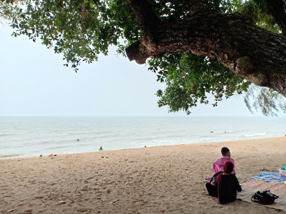 Pantai Peranginan Padang Kemunting-甘榜马日丹那必去景点