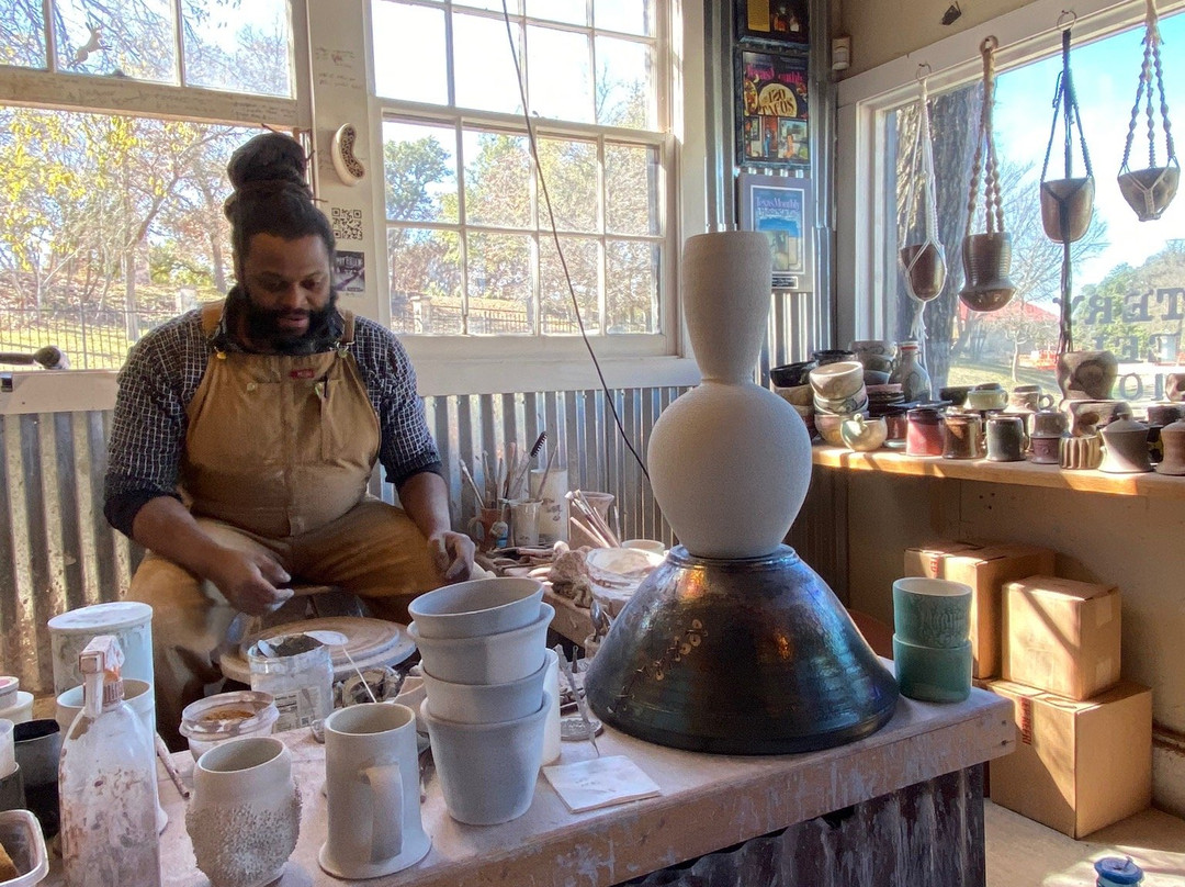 Ro Shaw Clay Studio-Salado必去景点