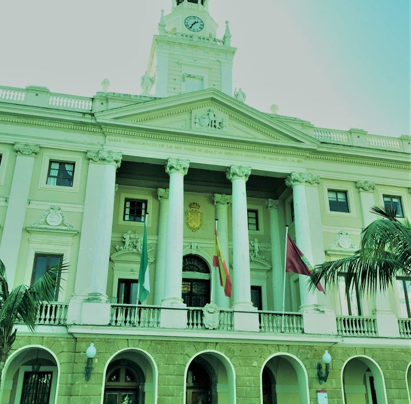 Cadiz Town Hall景点图片