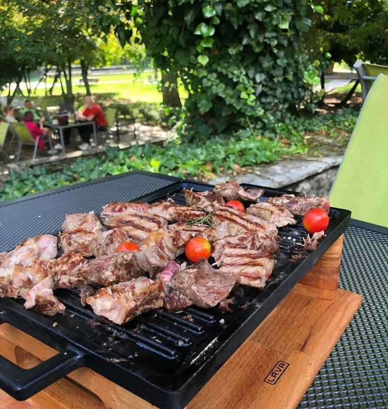 Jazina Club 1972主图