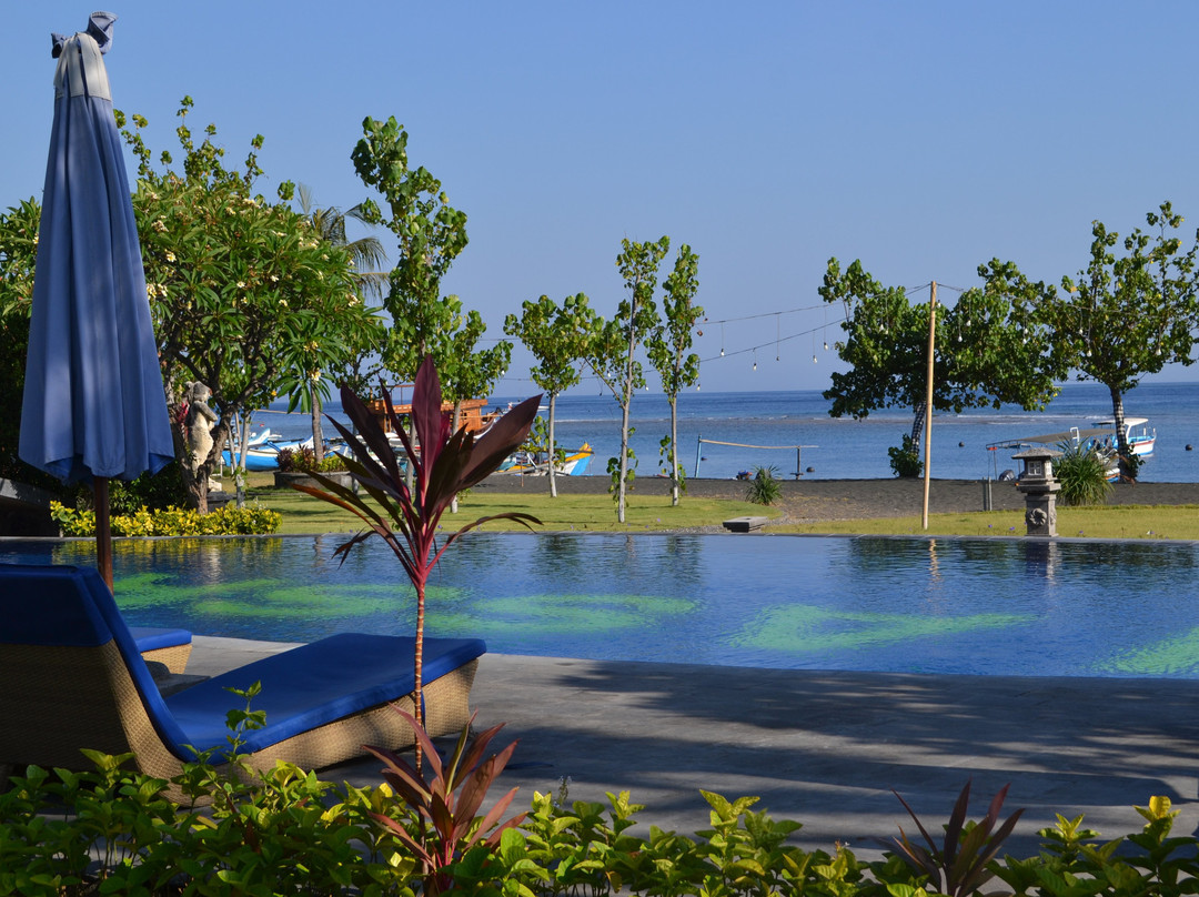 阿迪阿斯里海滩小屋主图