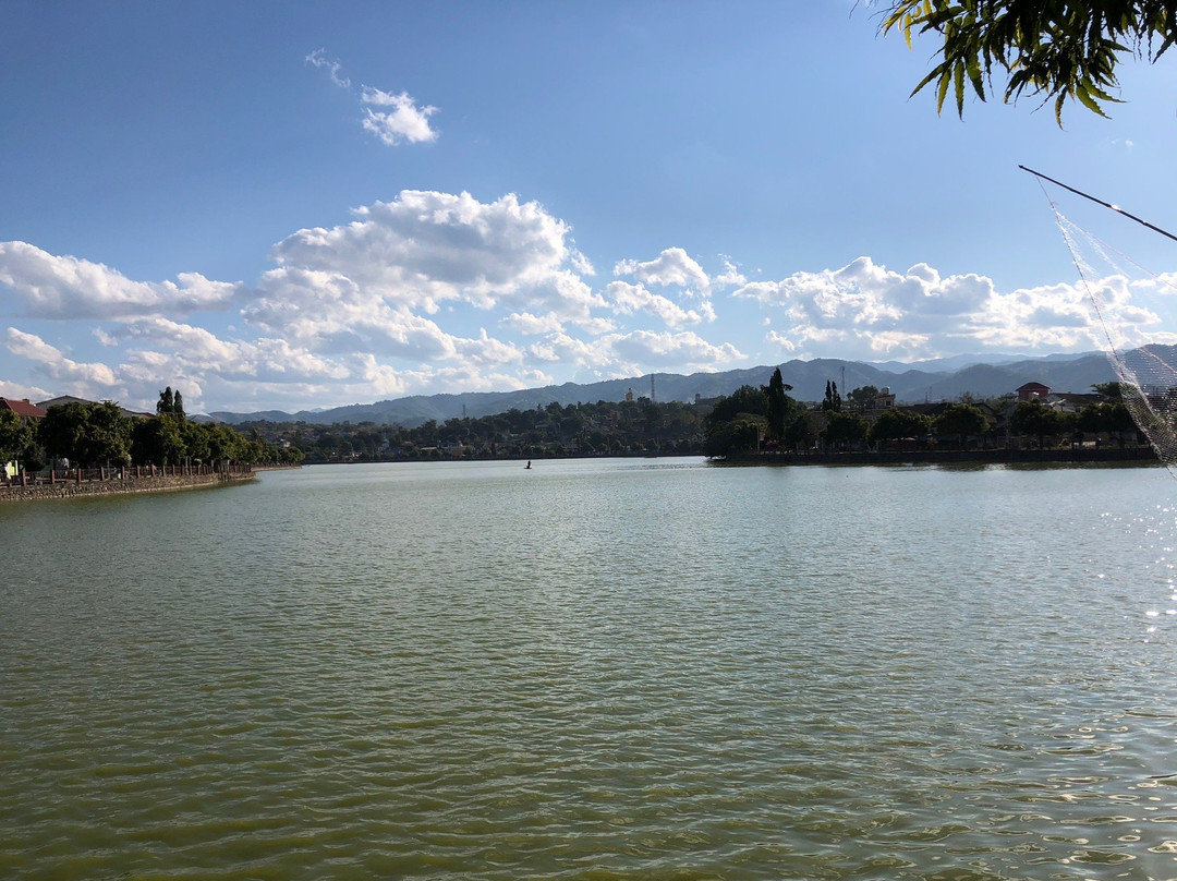 Naung Tung Lake景点图片