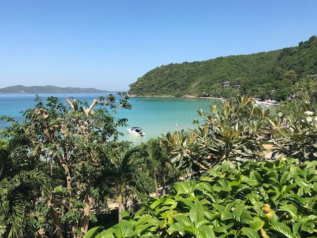 拉维曼温泉度假村主图