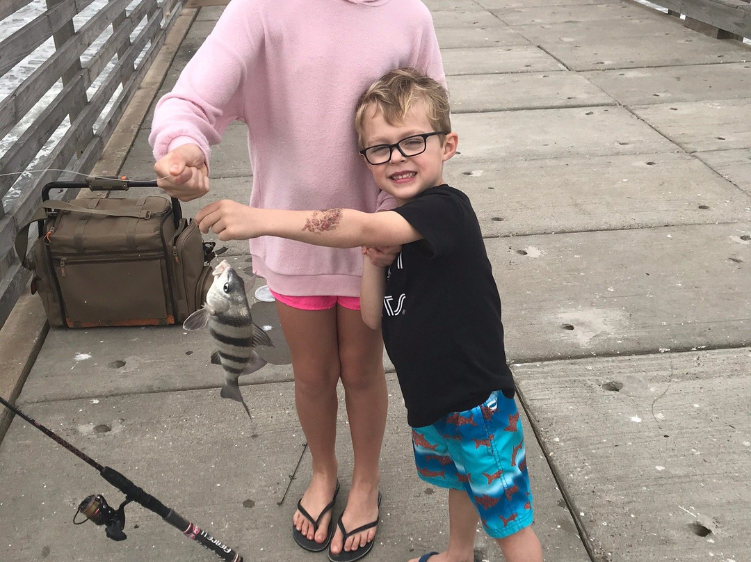 Horace Caldwell Fishing Pier-阿兰瑟斯港必去景点