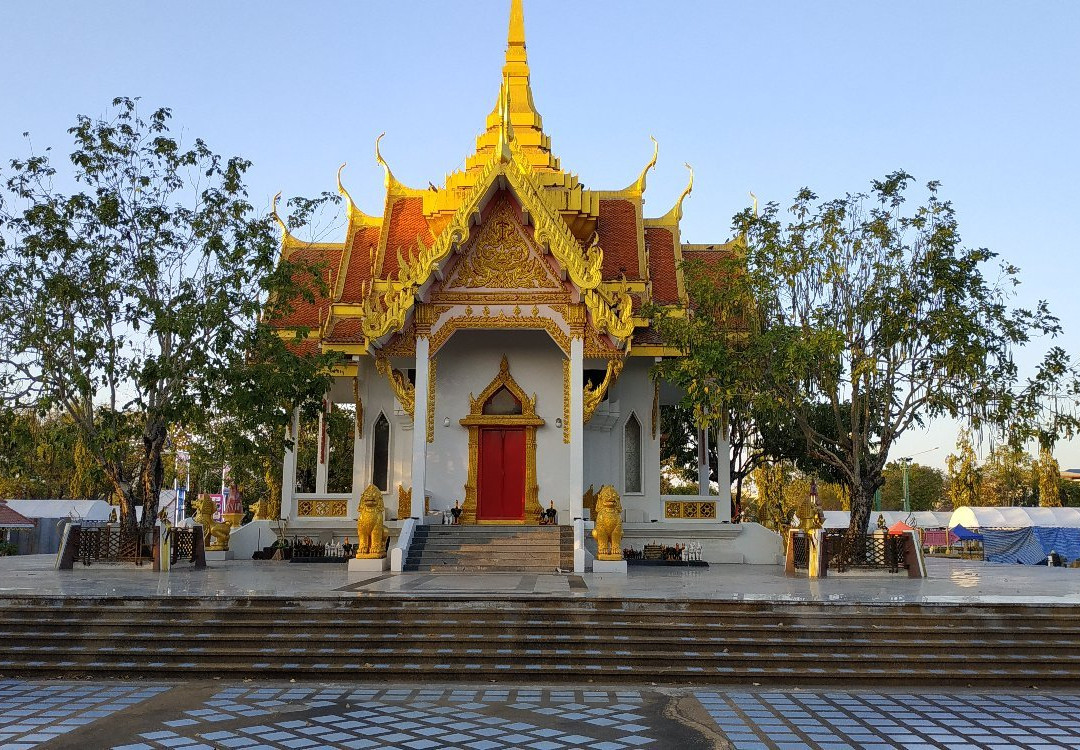 Lak Muang (City Pillar Shrine)景点图片