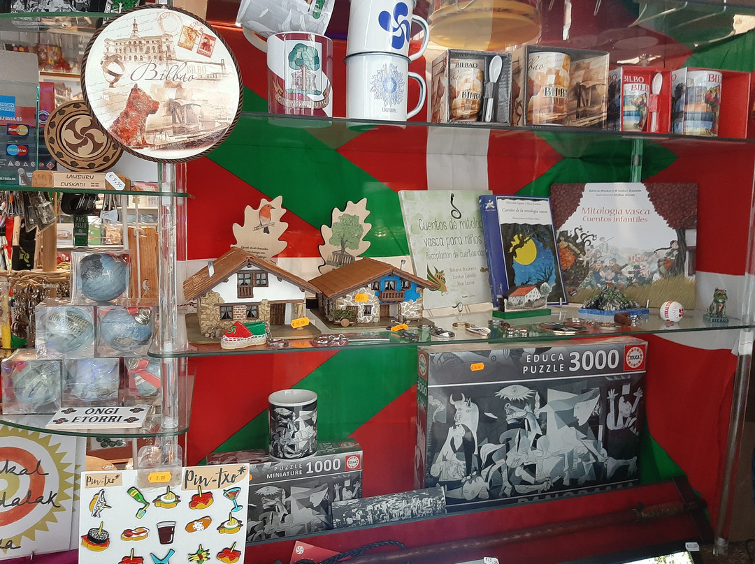 Euskal Souvenirs景点图片