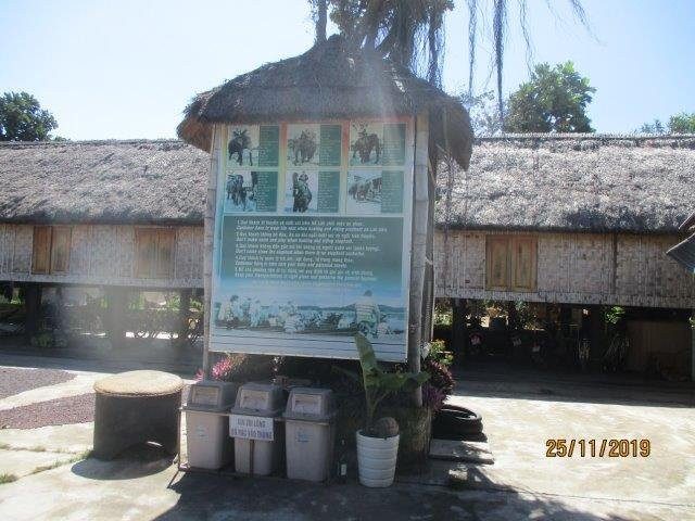 Vân Long Elephants Lak Lake主图