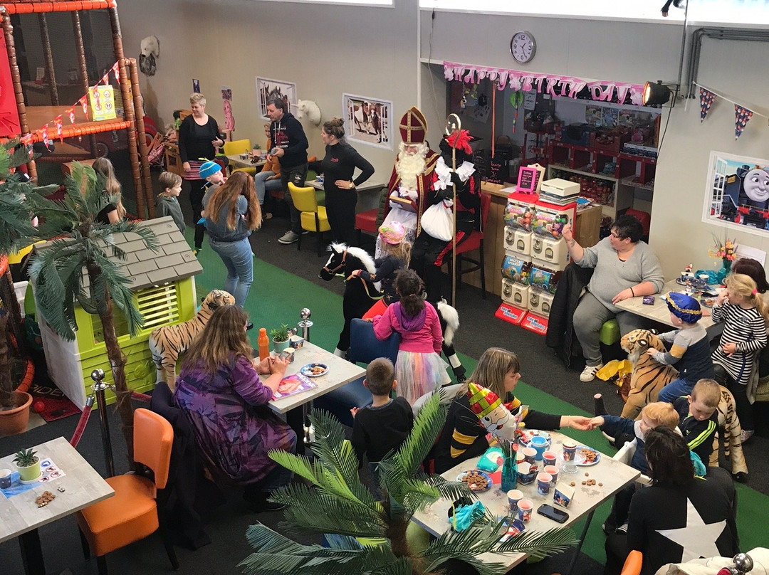 kinderpaleis Cavallo-Stiens必去景点