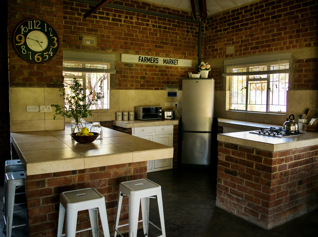 Msasa Guest House Chinhoyi主图