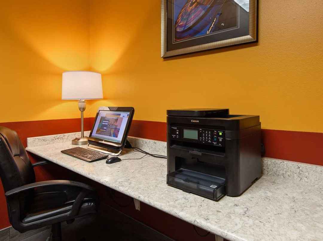 Best Western The Inn at the Fairgrounds主图