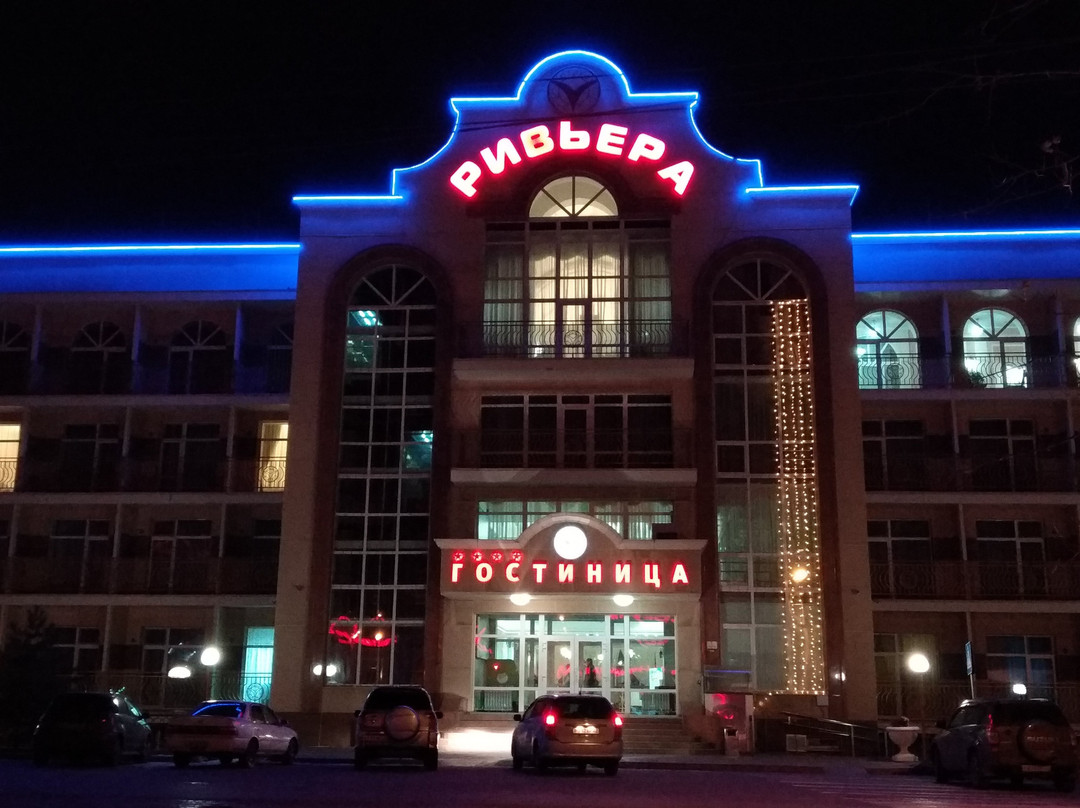 Riviera Hotel主图
