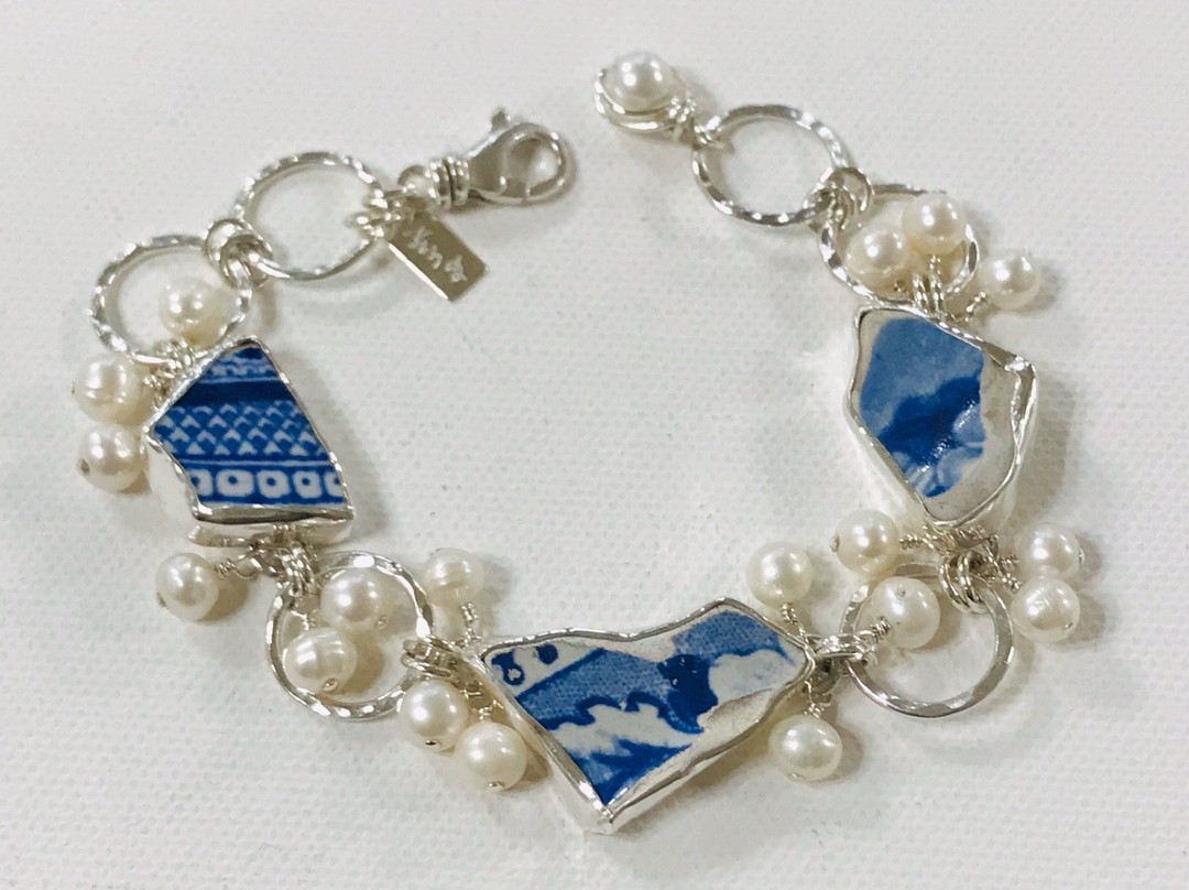 Jewelry By Wendy Gallery and Gifts景点图片