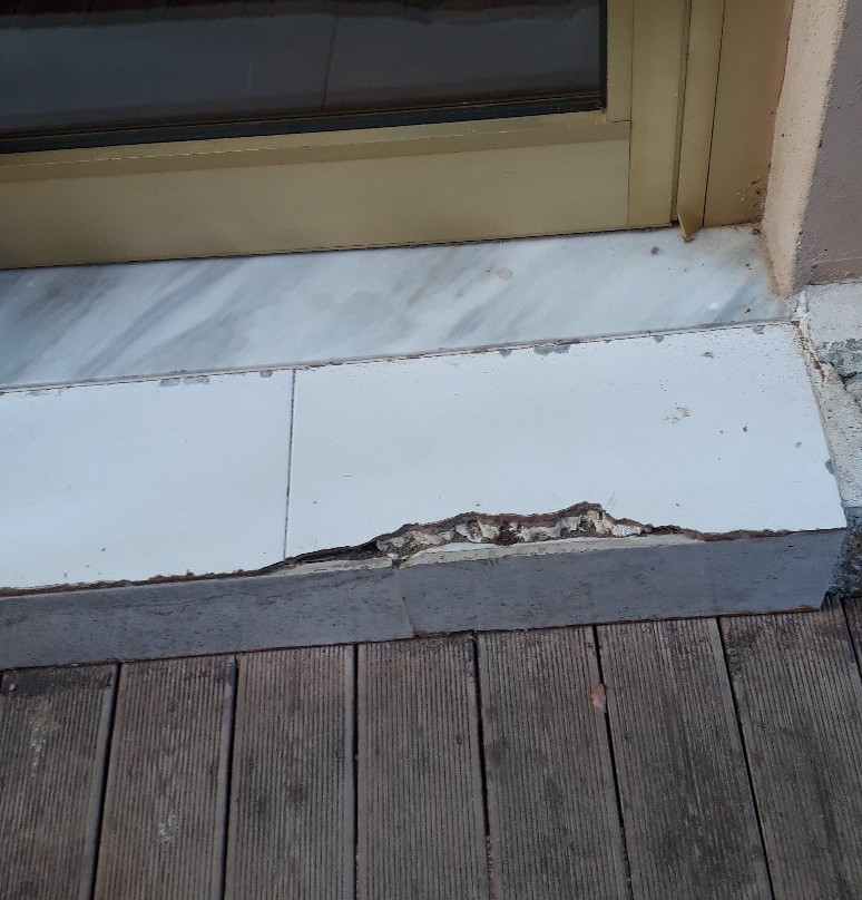 Golden Sand Hotel主图