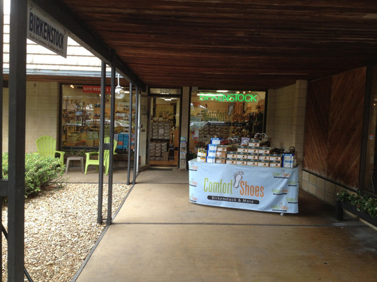 Comfort Shoes Birkenstock and More-西耶斯塔岛必去景点