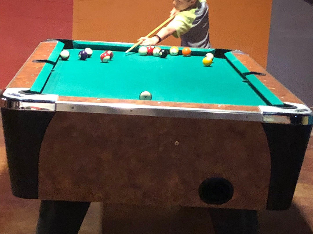 Kempner旅游景点-Putters And Gutters