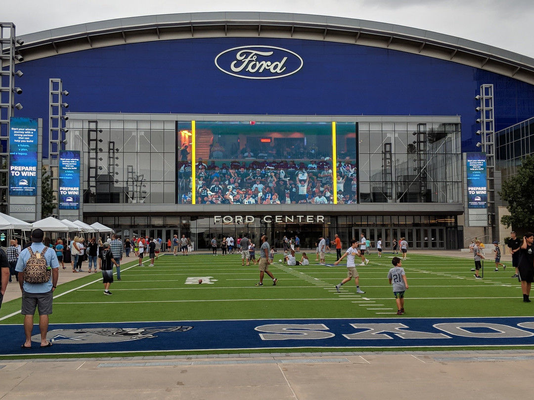 弗里斯科旅游景点-The Star