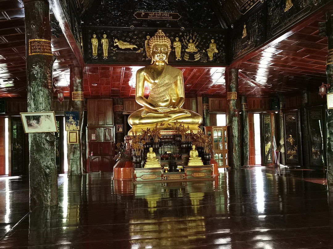 Wat Phuttanimit Phra Saiyat景点图片