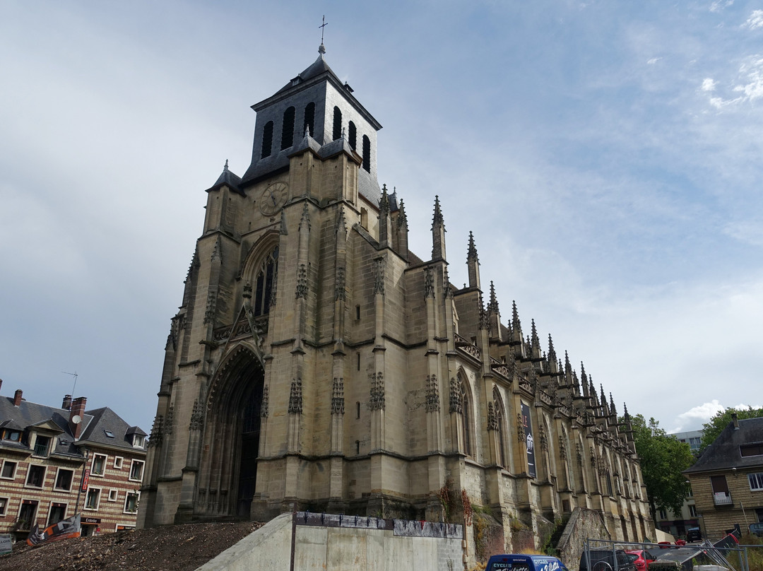 Église Saint-Jacques à Lisieux景点图片