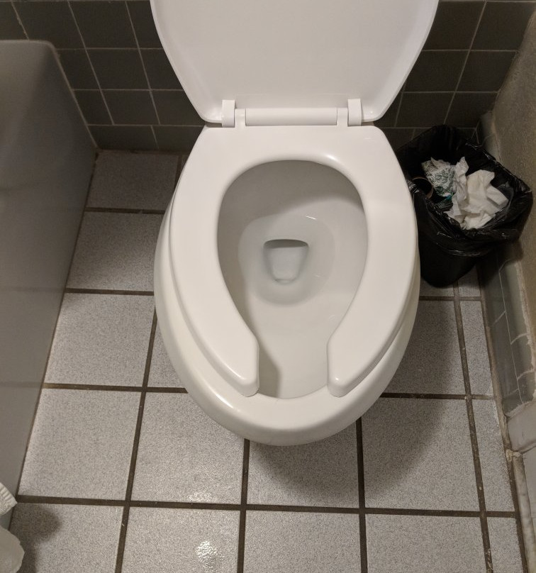 Residence Hub Inn & Suites主图