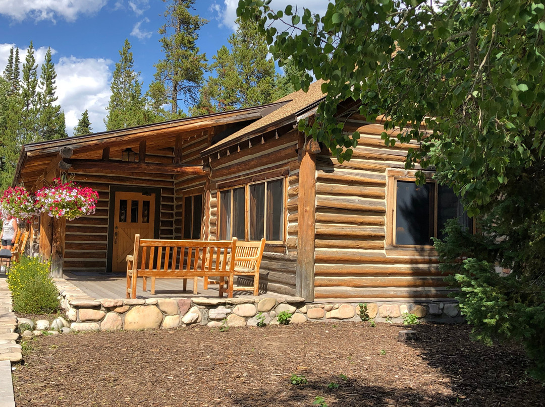 珍妮湖小屋酒店主图