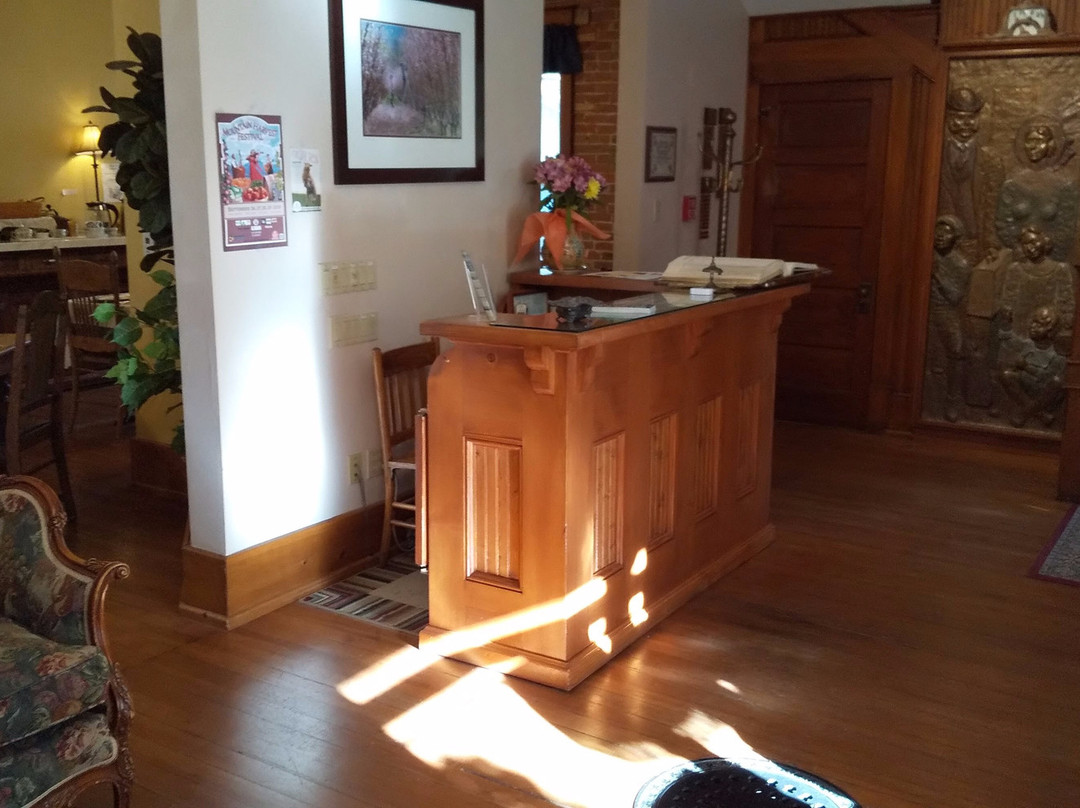 Bross Hotel Bed and Breakfast主图