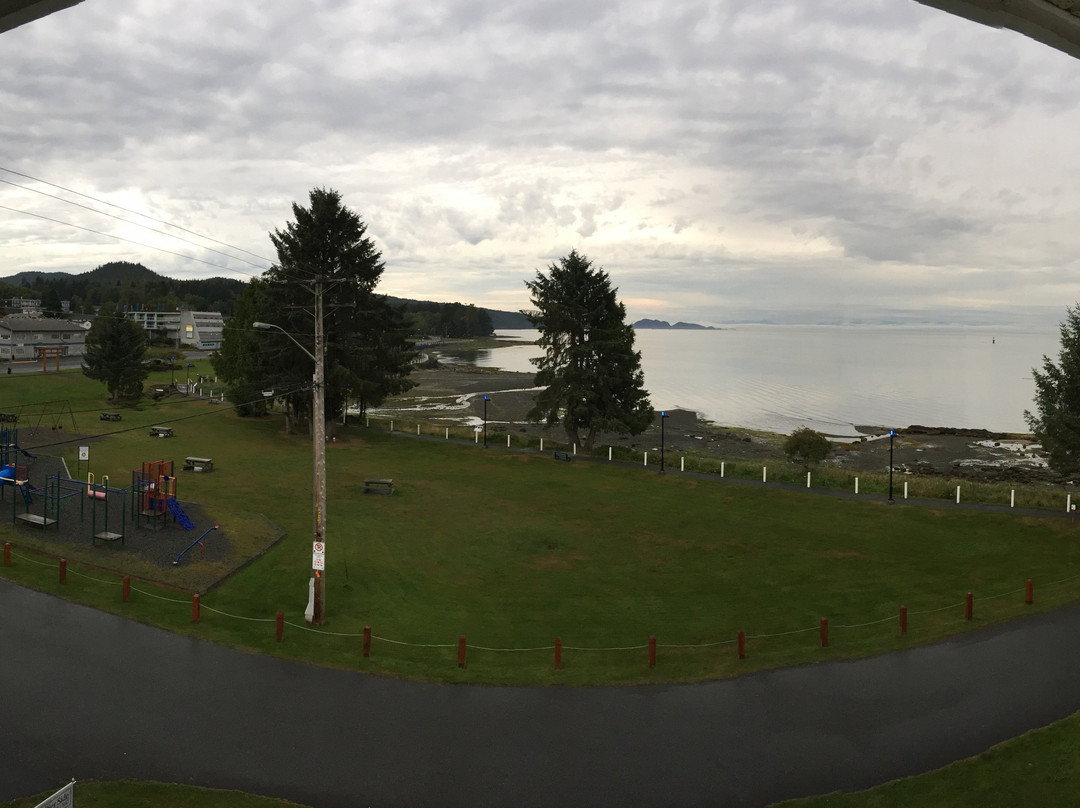 Pier Side Landing主图