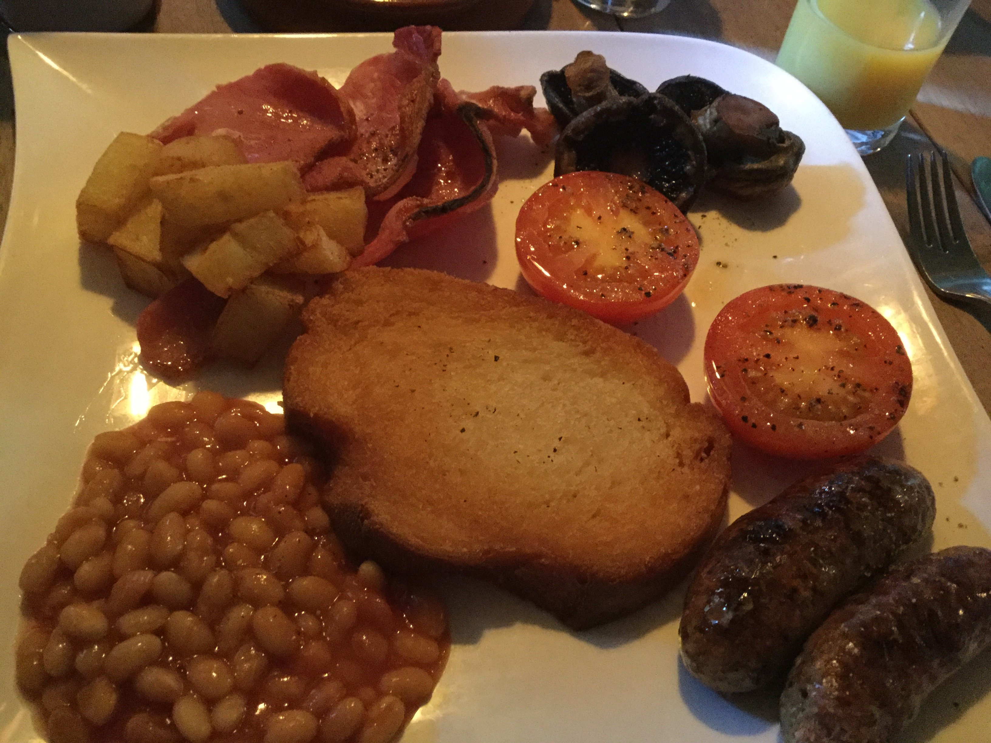 The Bull Inn-餐饮