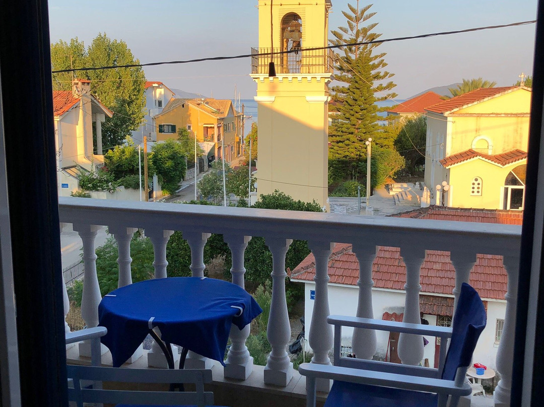 Nefeli Apartments主图