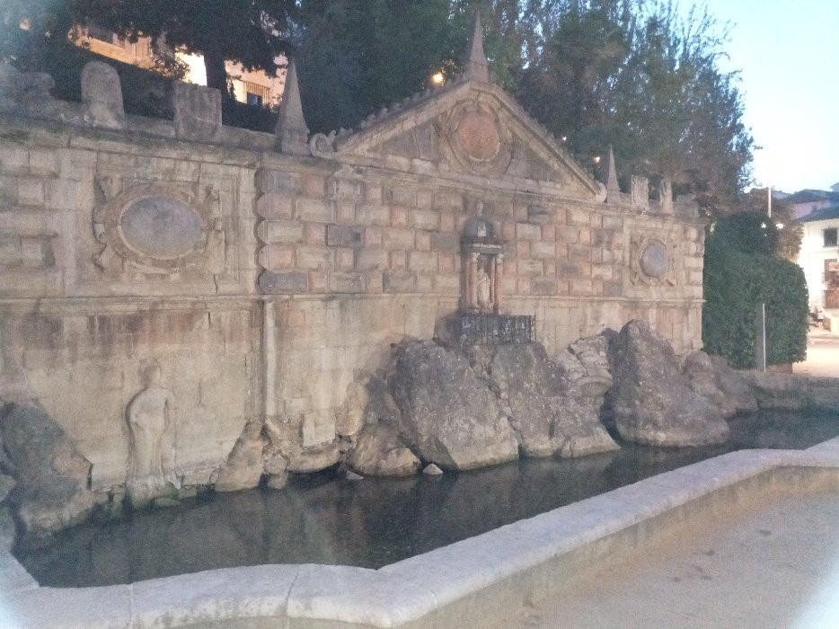 Fountain of Health景点图片