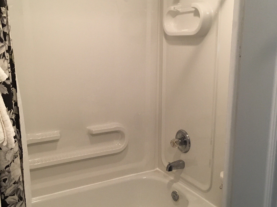 Skyline Motel & Campus Inn主图