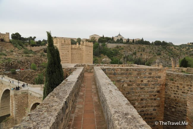 Puerta de Doce Cantos.景点图片