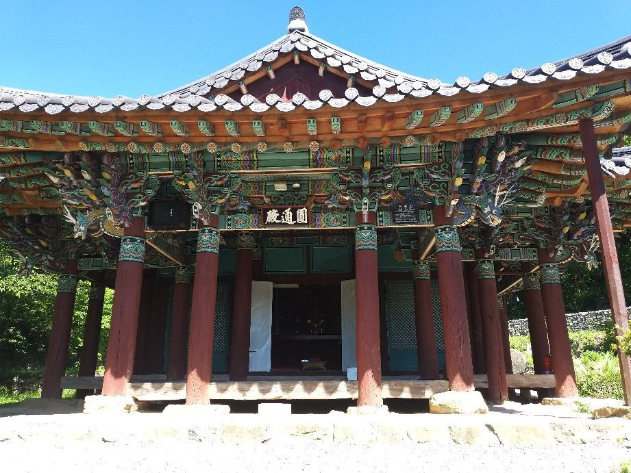 Yeosu HeungGukSa Temple-丽水市必去景点