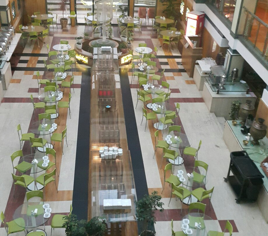 Hotel Narenjestan主图