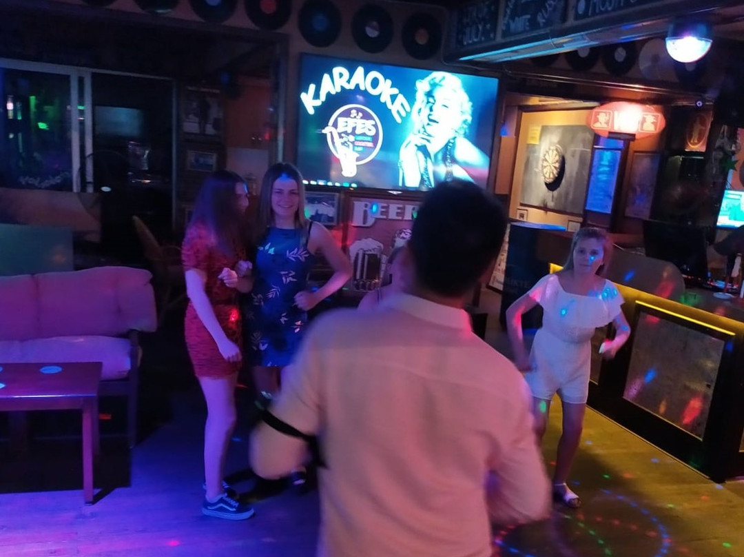 Efes Garden Cocktail Bar景点图片