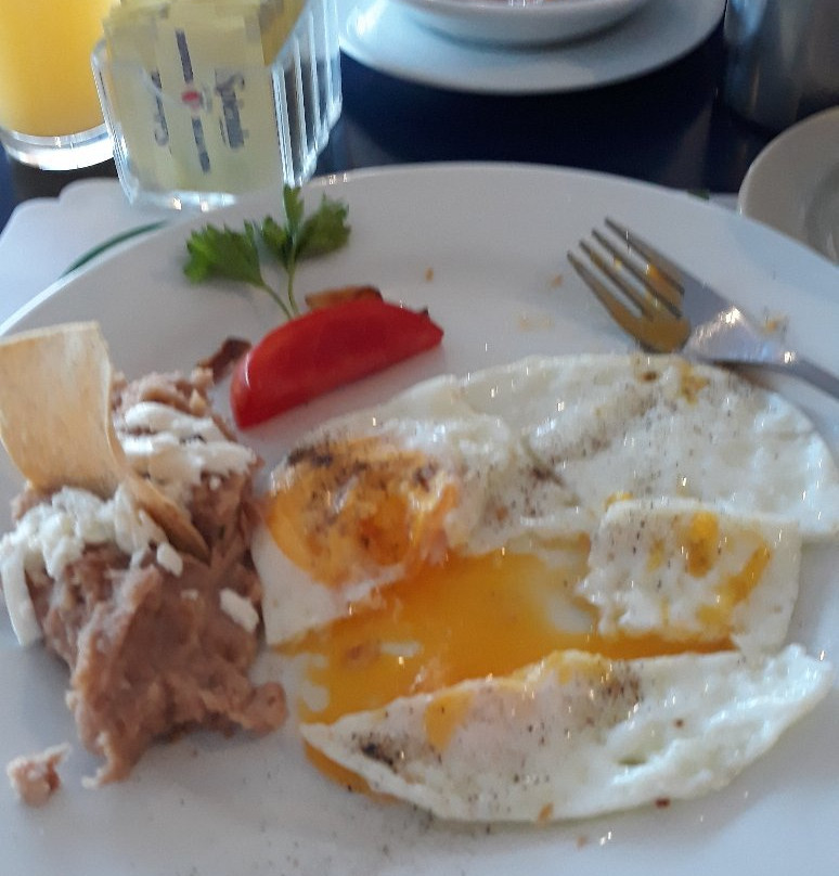 Las Palmas Midway Inn主图